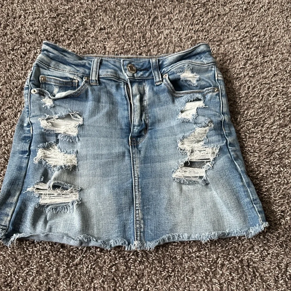 American Eagle Outfitters Next Level Stretch Denim Mini Skirt size 2